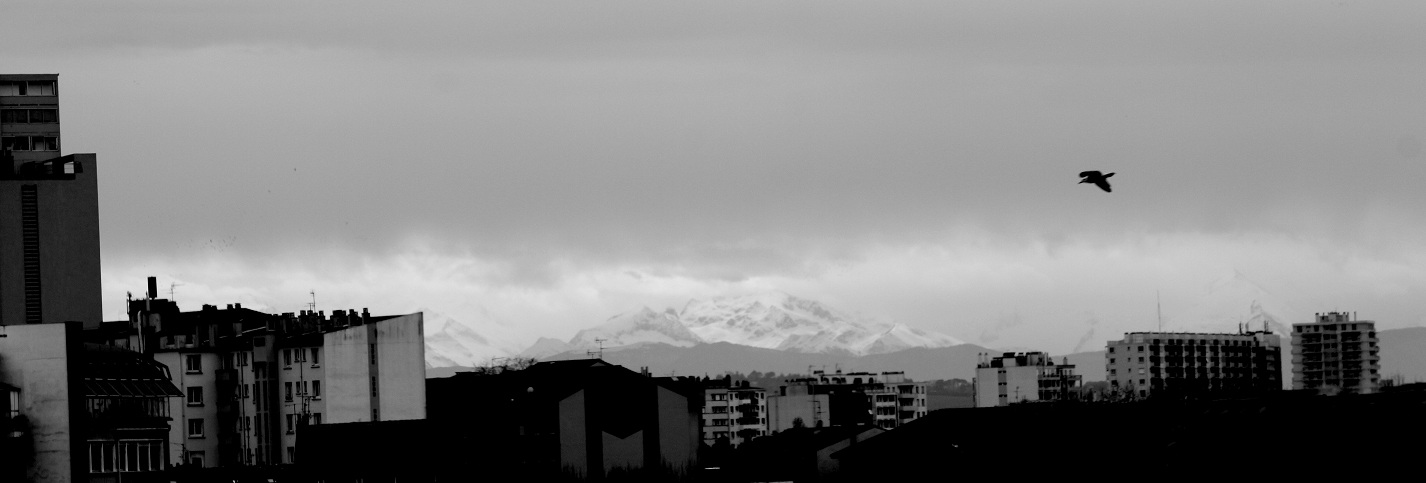 les pyrénées vues de toulouse